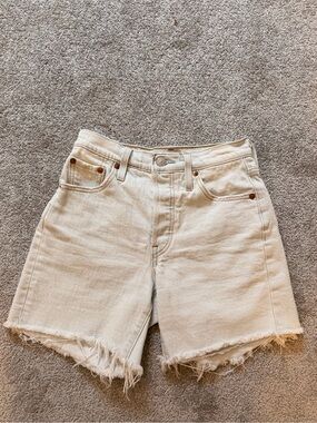 Levi's 501 mid-thigh Denim Shorts